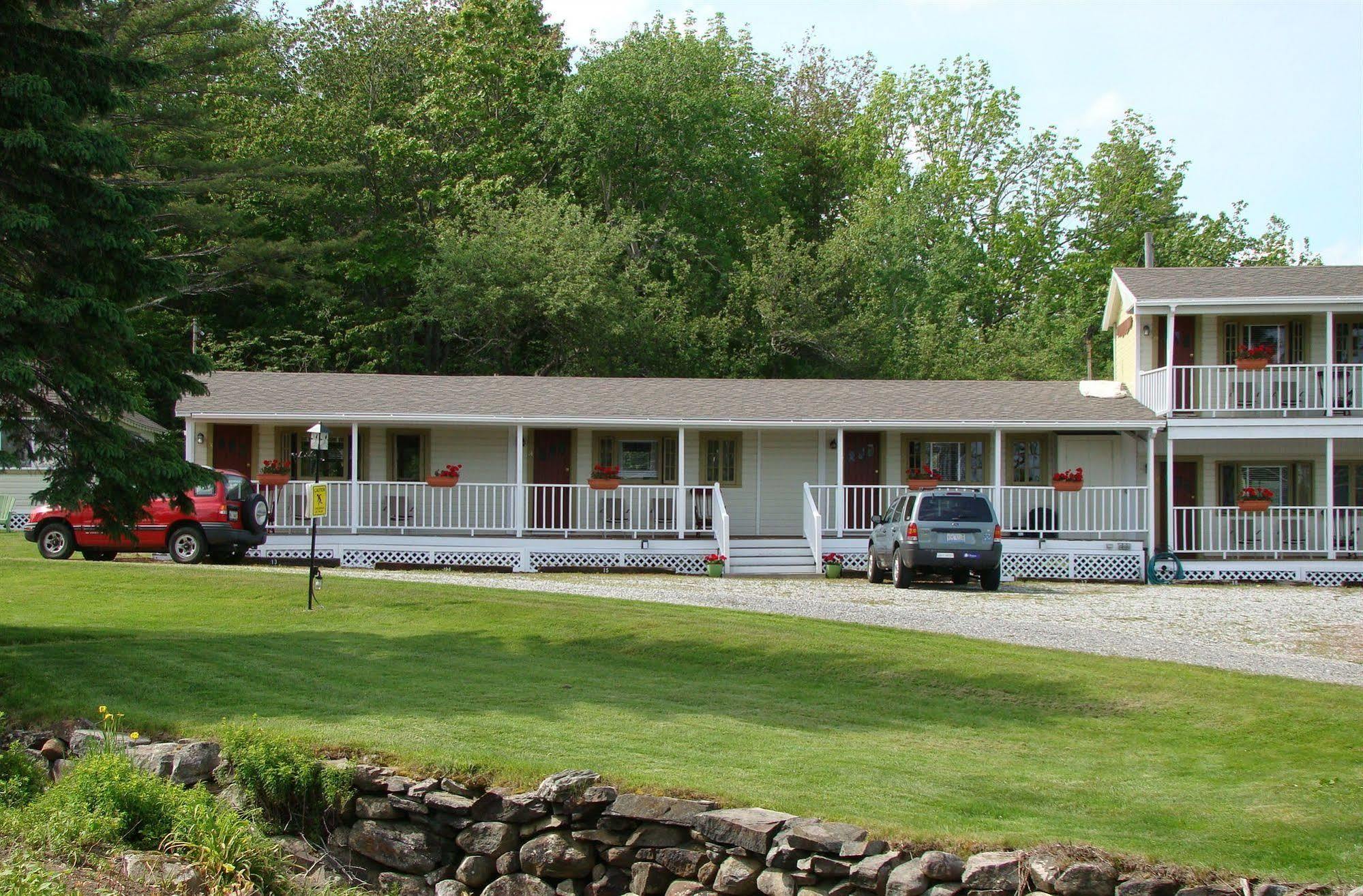 Bay Leaf Cottages & Bistro Lincolnville Exterior foto